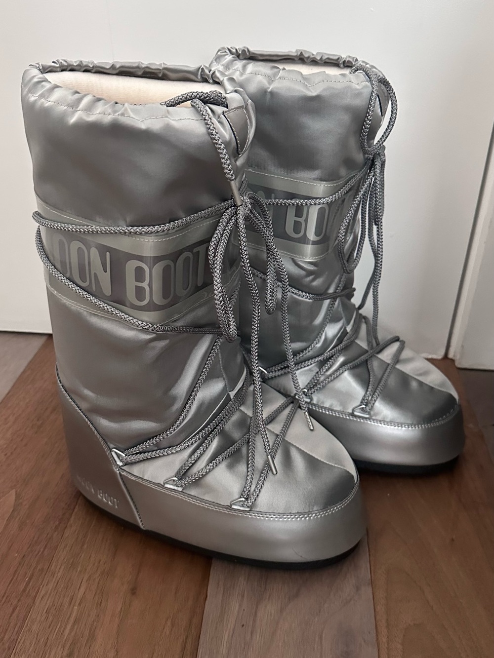 Moon Boot Silver Metallic Insulated Winter Boots